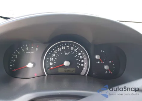 2009 Kia Sedona Lx z USA, uszkodzony, nr VIN KNDMB233396311283